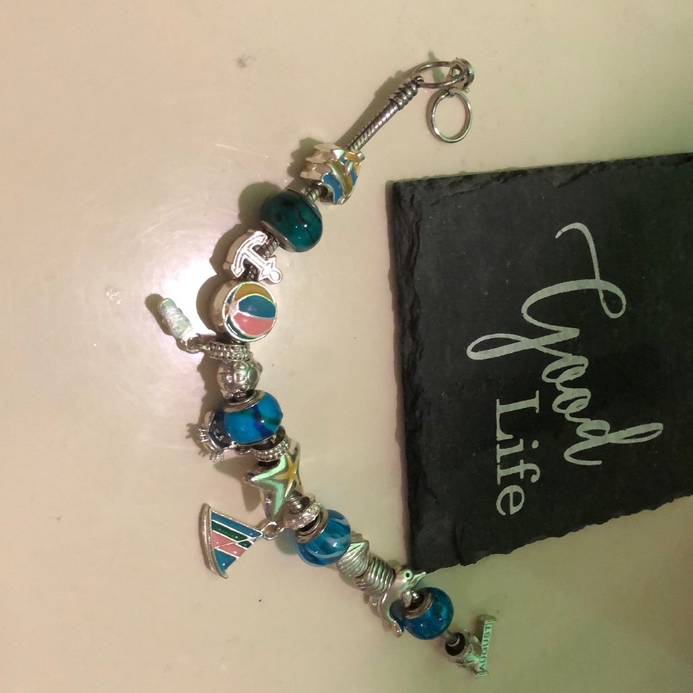 🎁🎁 Toggle bracelet🛍🛍